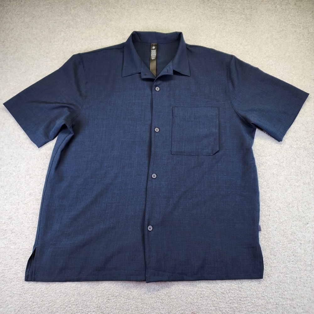 Lululemon Mens L Blue Lightweight Camp Collar Button Up Shirt Short Sleeve